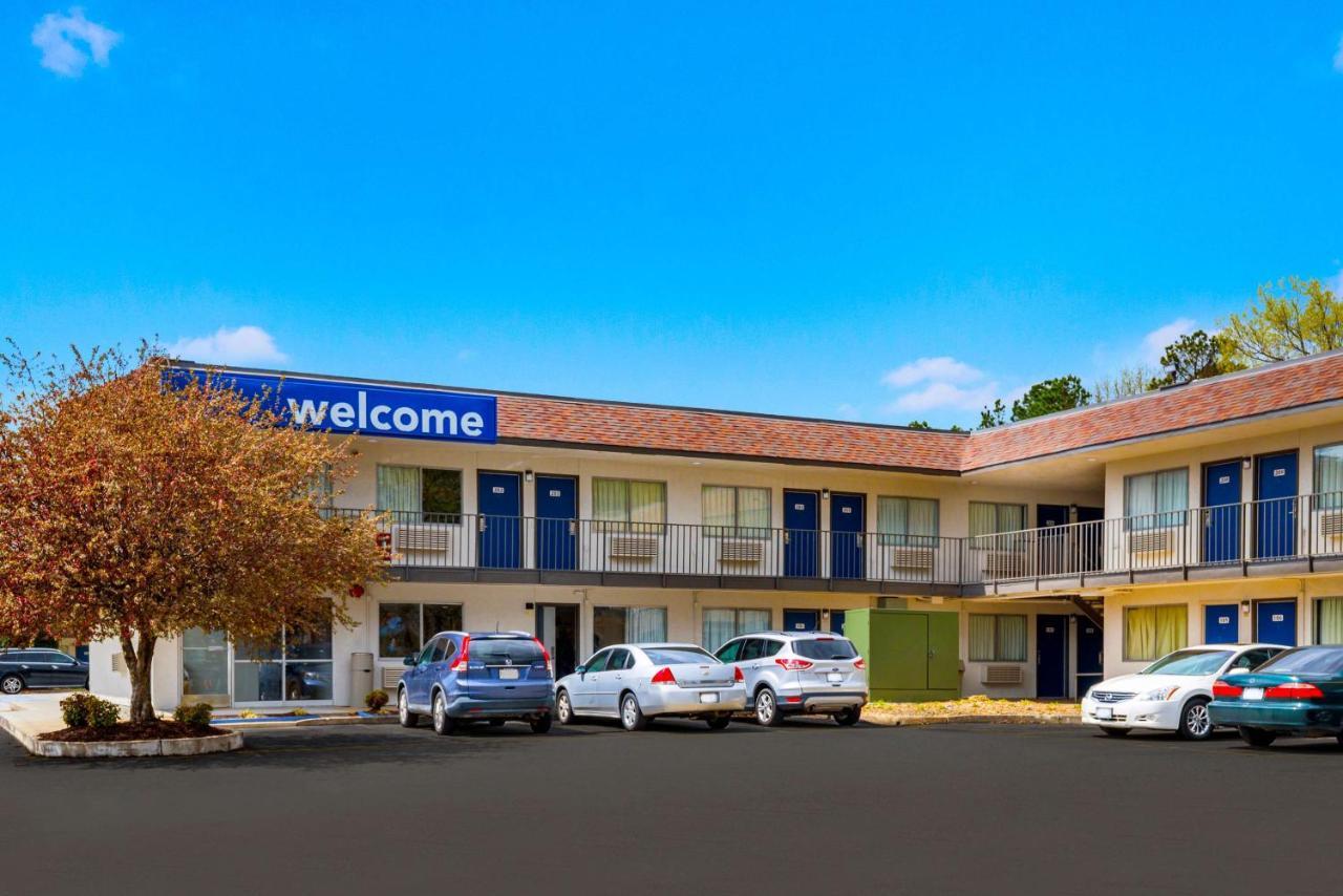 Motel 6-Sandston, Va - Richmond, Va Eksteriør billede