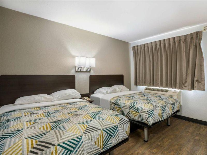 Motel 6-Sandston, Va - Richmond, Va Eksteriør billede