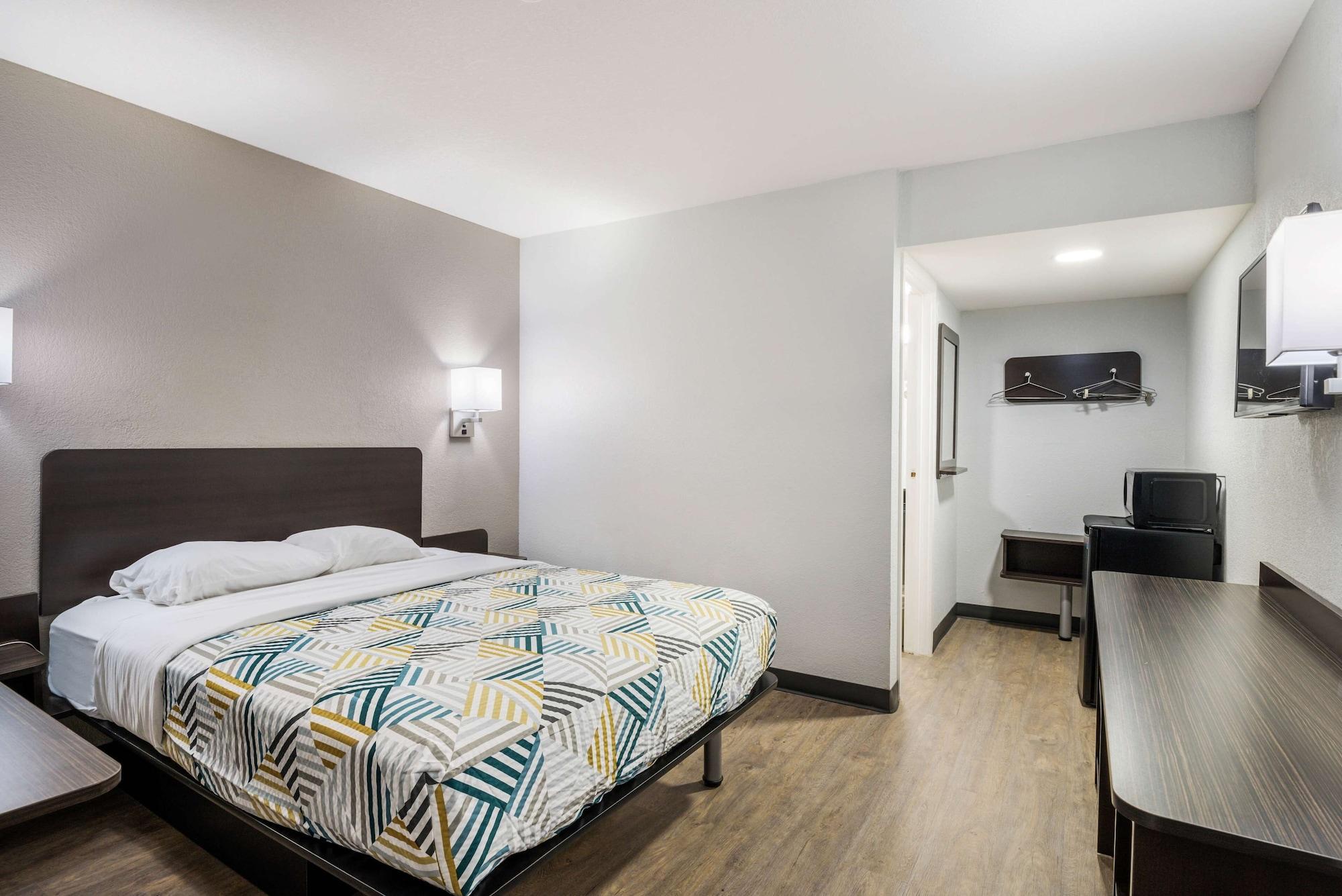 Motel 6-Sandston, Va - Richmond, Va Eksteriør billede