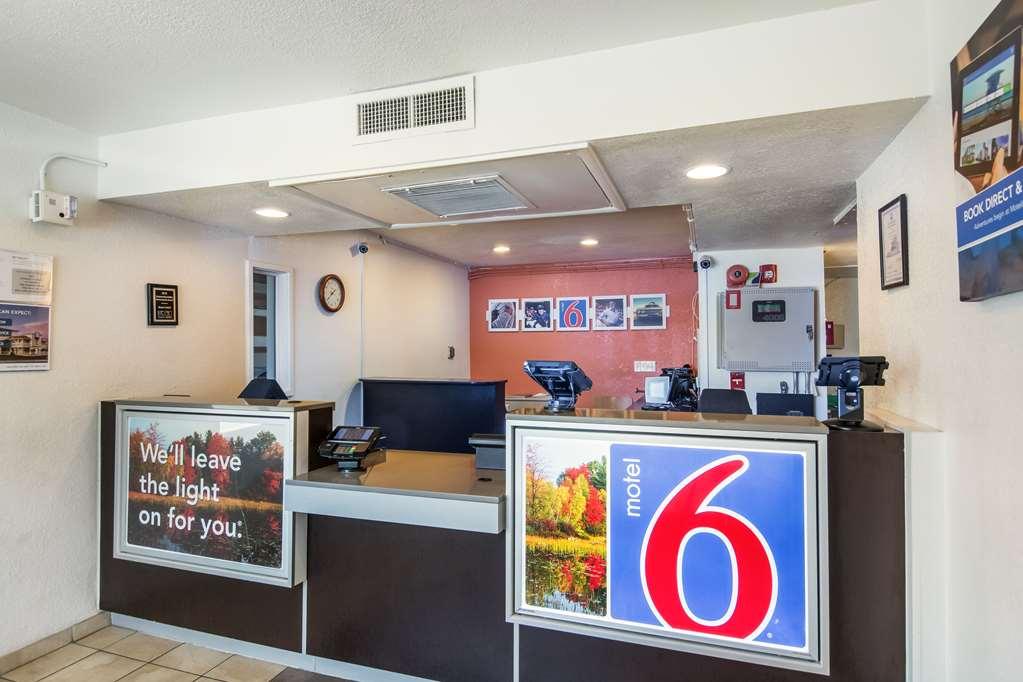 Motel 6-Sandston, Va - Richmond, Va Interiør billede